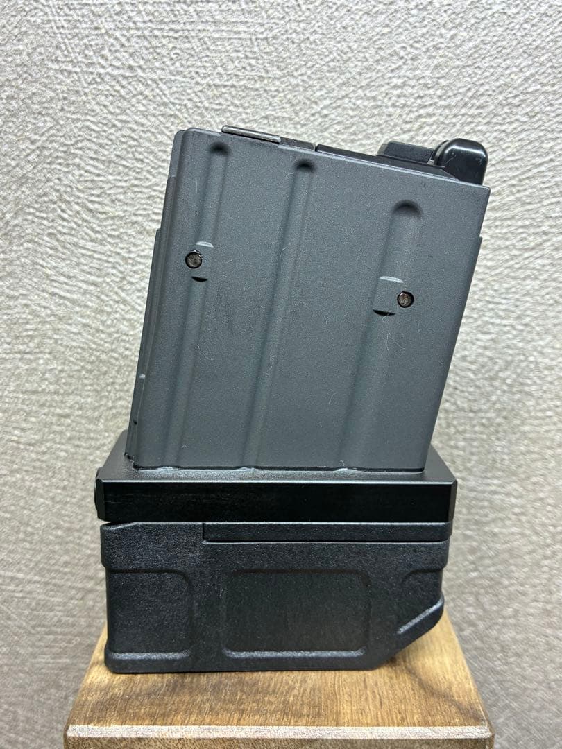 R7-25 東京マルイ GBB M4 マガジンアダプター 外部ソース仕様