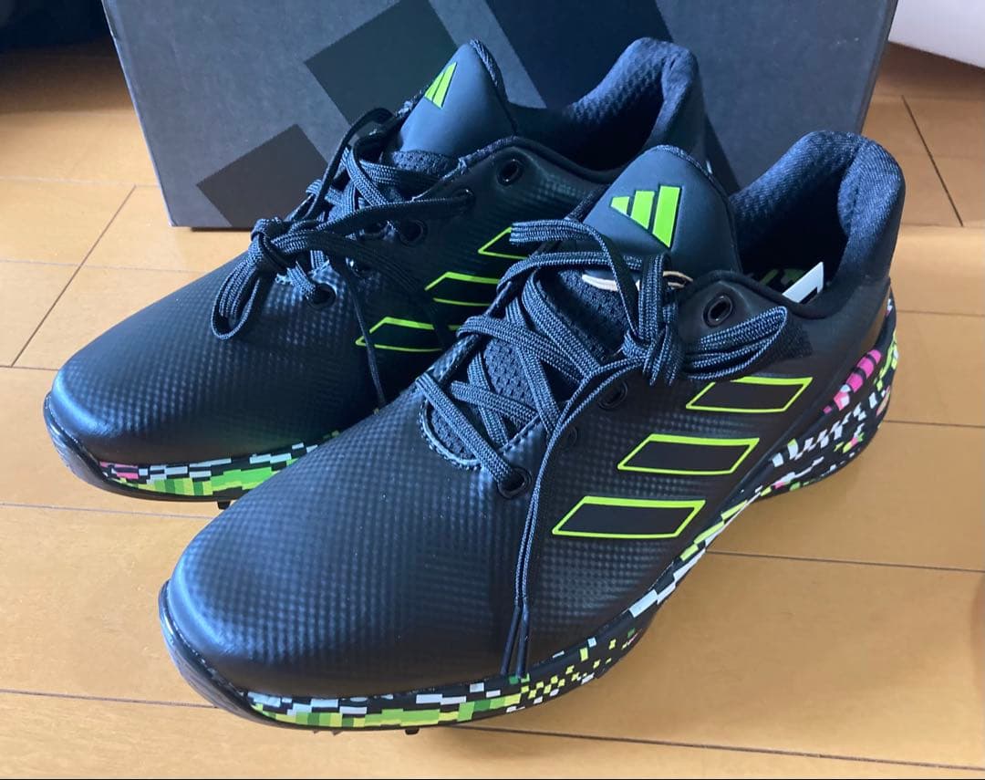 新品adidasアディダスゴルフシューズ　ゼットジー23 グリッチ