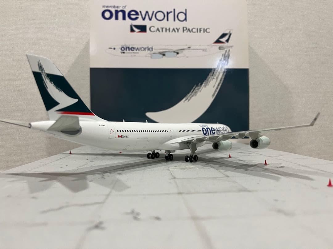 航空機・ヘリコプター 1/200 JCwings Cathay Pacific A340-300