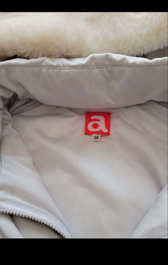 アルチピオ　フード付きダウンジャケット　サイズ36