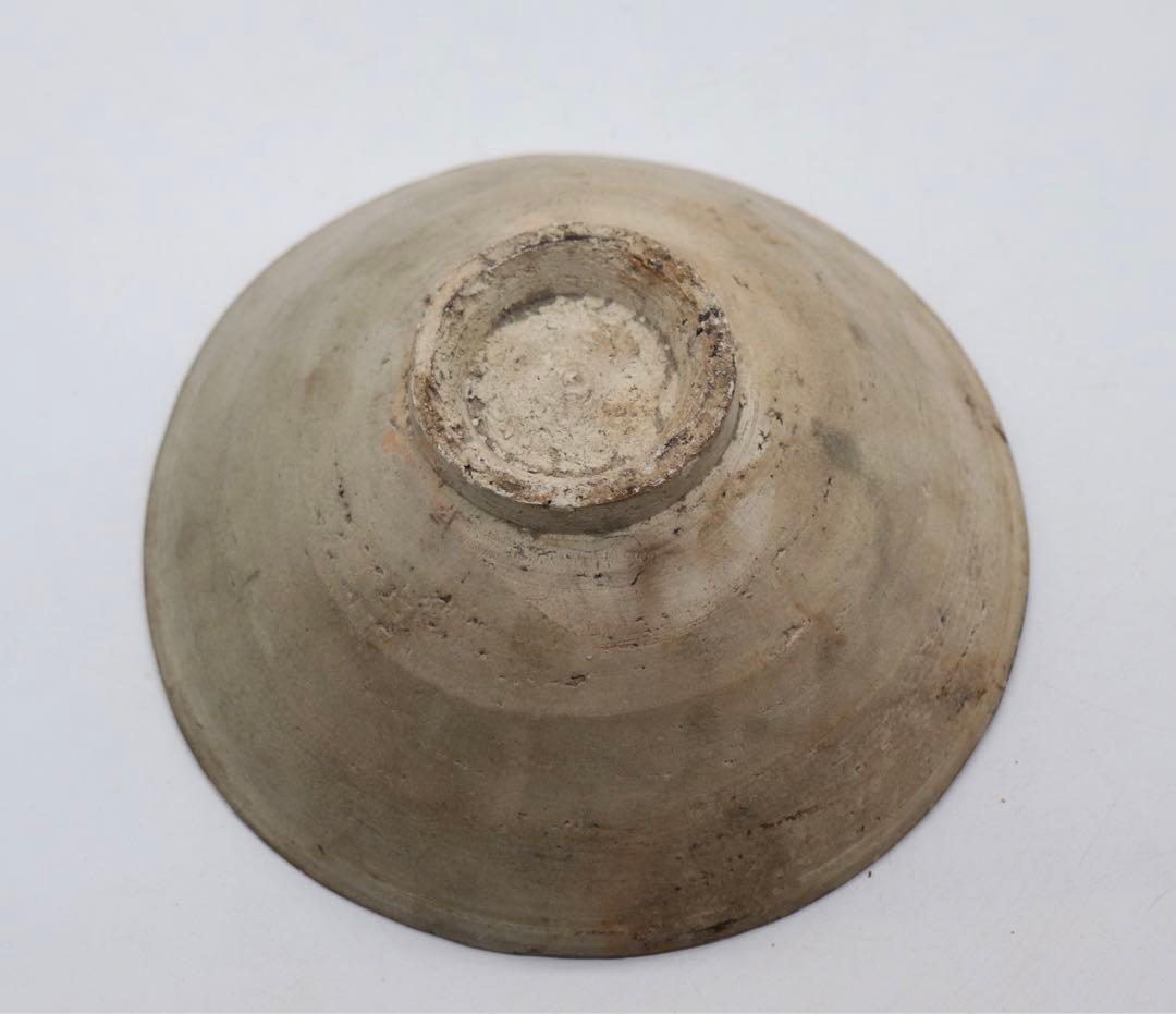 中国　青磁の大碗　アンティーク　送料込み0318