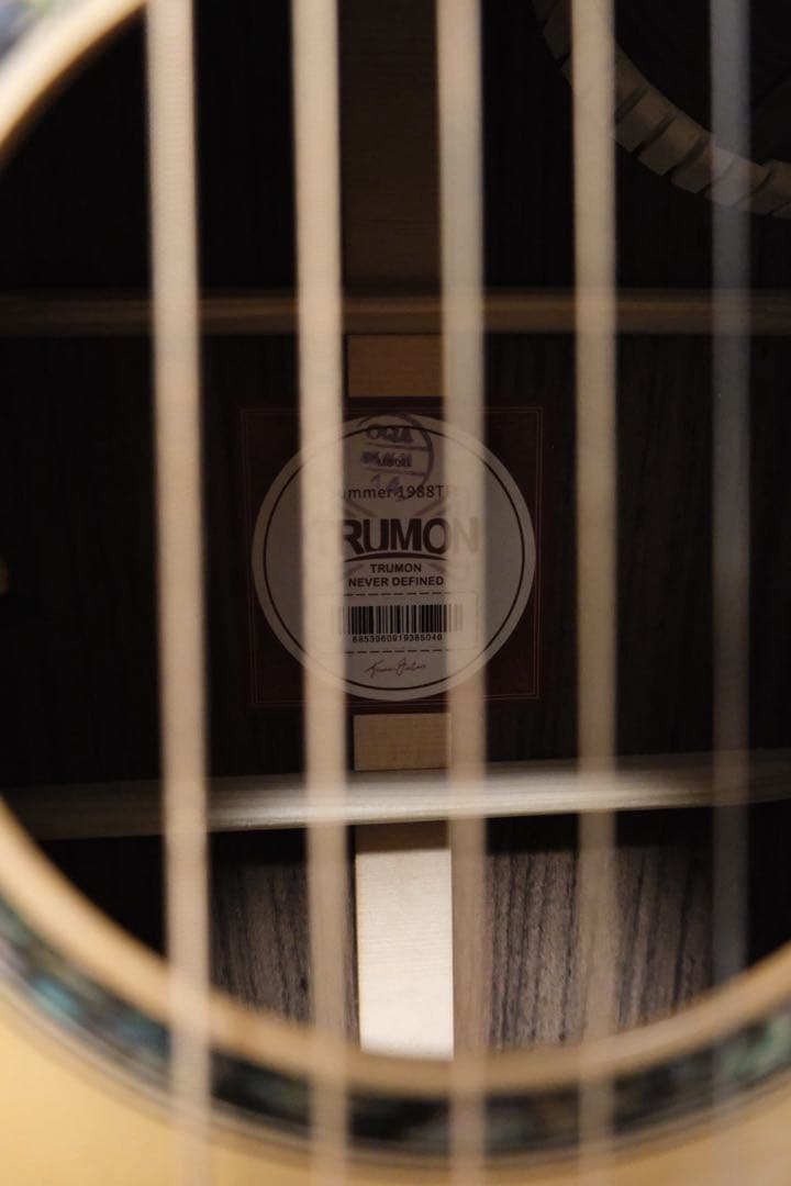 Trumon 夏至　アコースティックギター　日本国内唯一