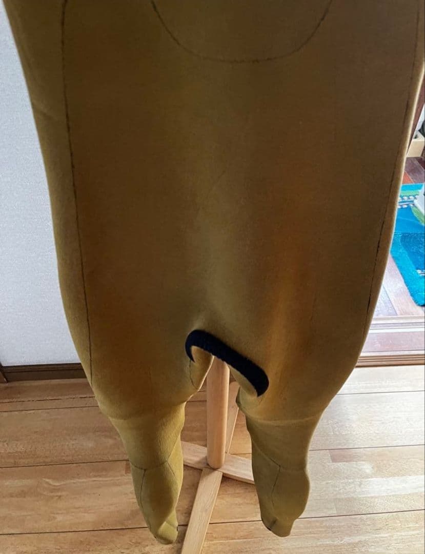 RASH　メンズMサイズ相当　4ミリセミドライスーツ