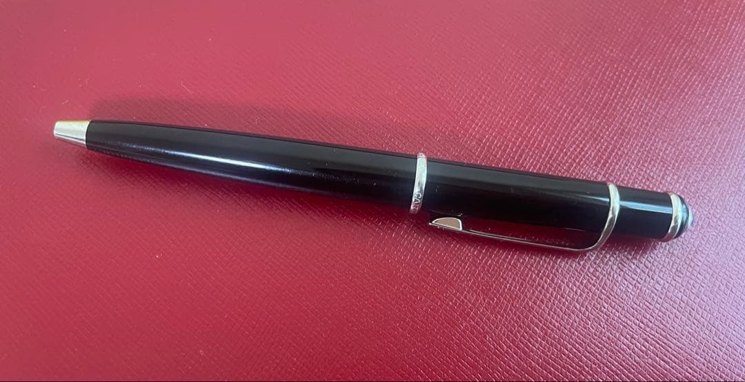 カルティエ　ボールペン