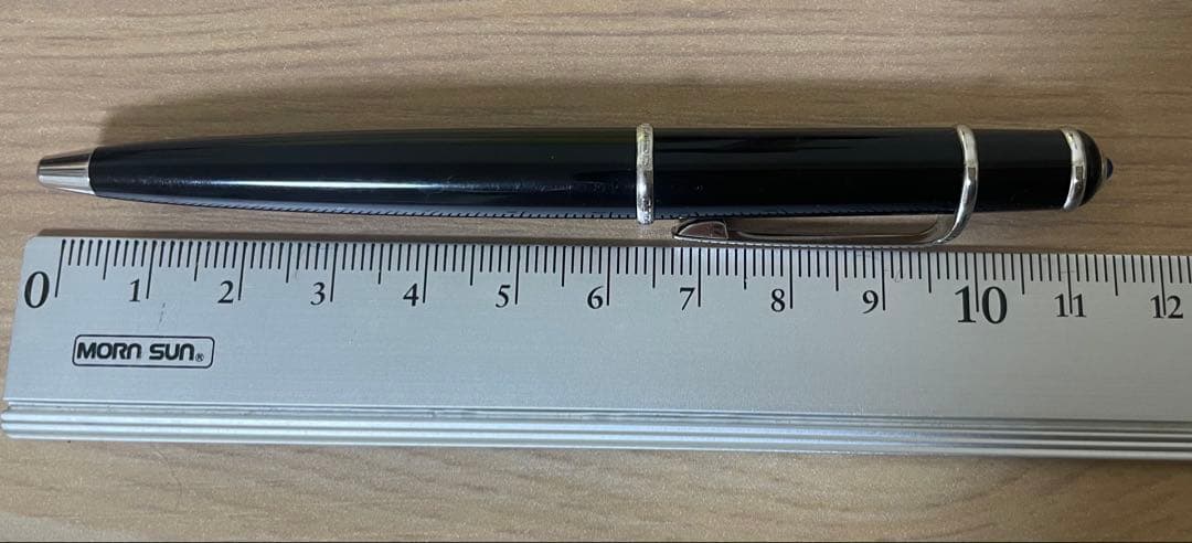 カルティエ　ボールペン