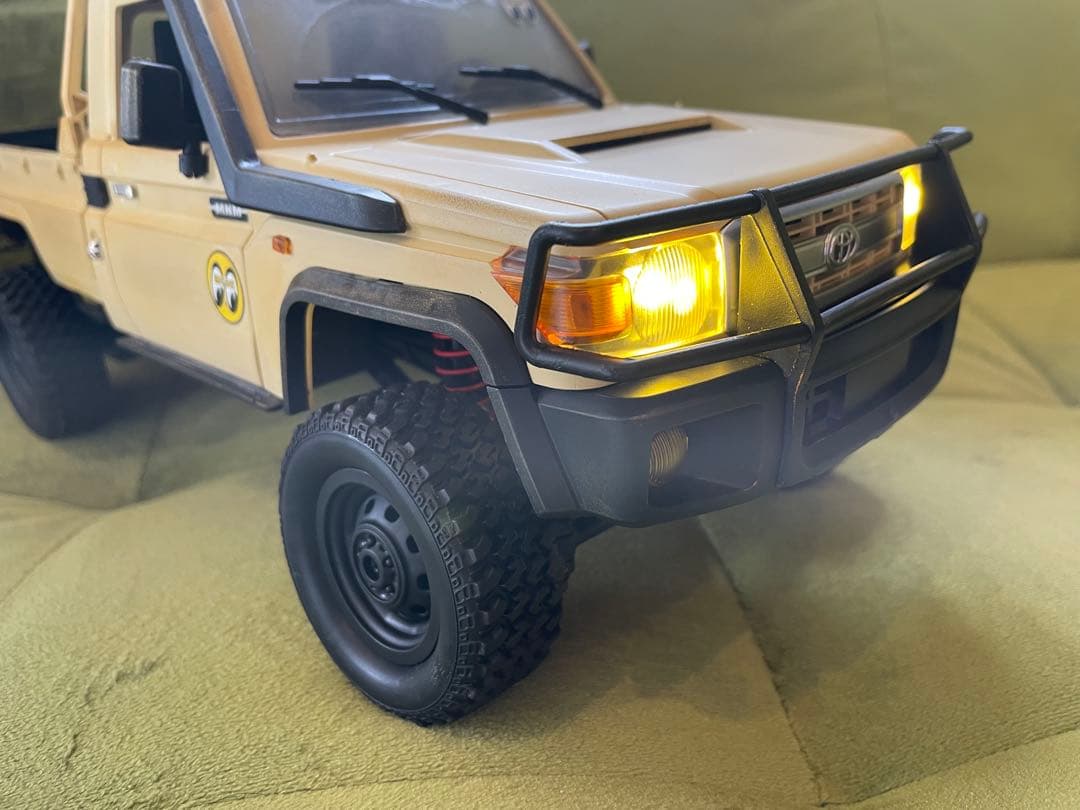 wpl MN82 レイウッドランドクルーザーピックアップ