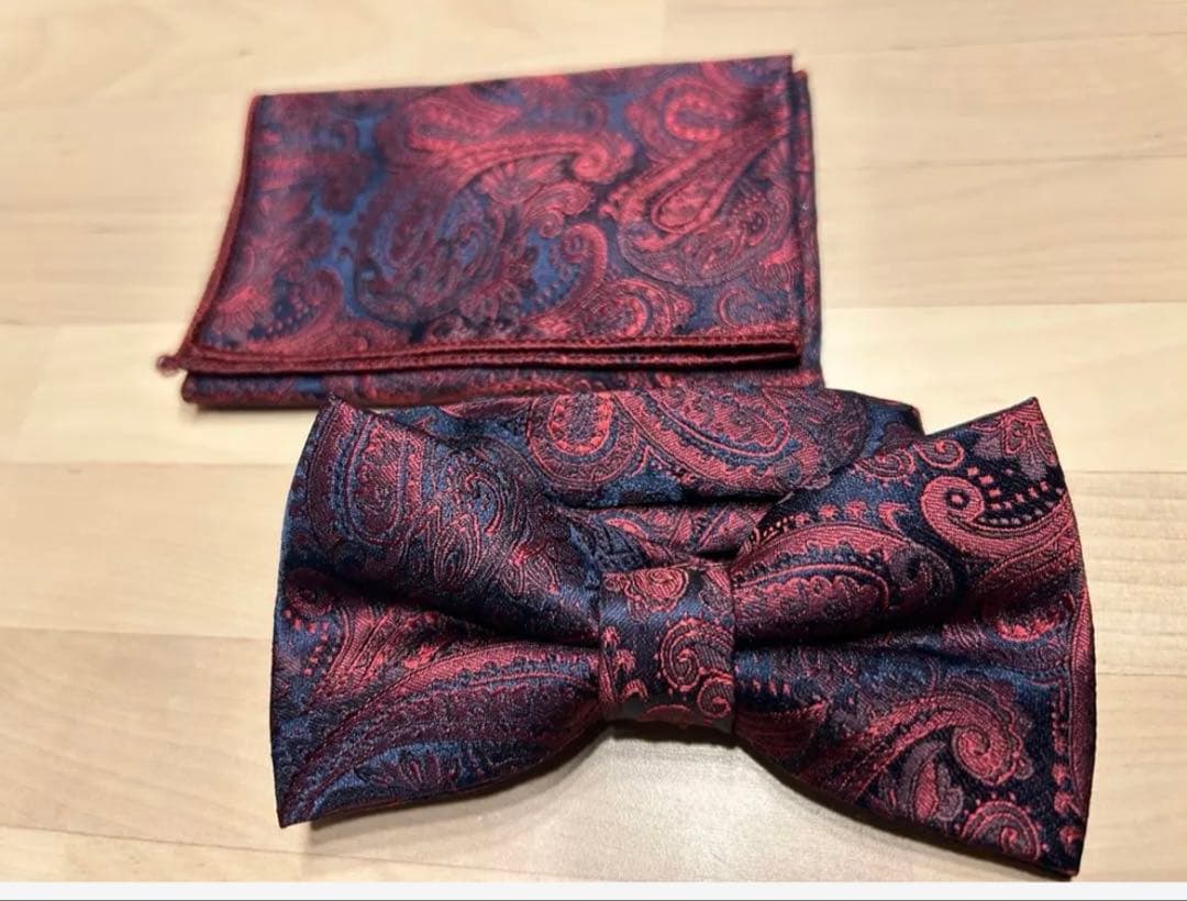 チュウ　シックスパッド＋蝶ネクタイ