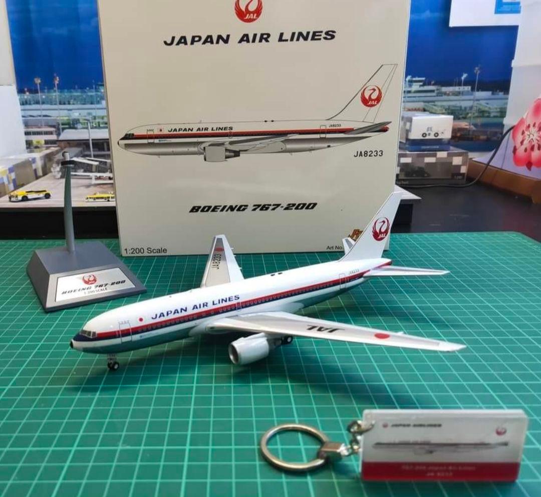 【新品・希少】JAL B 767-200 JA8233 1/200 JFOX