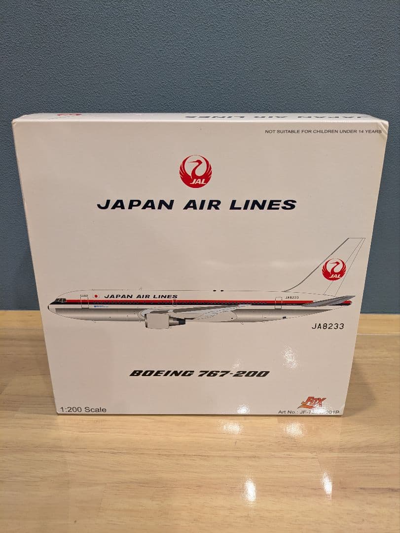 【新品・希少】JAL B 767-200 JA8233 1/200 JFOX