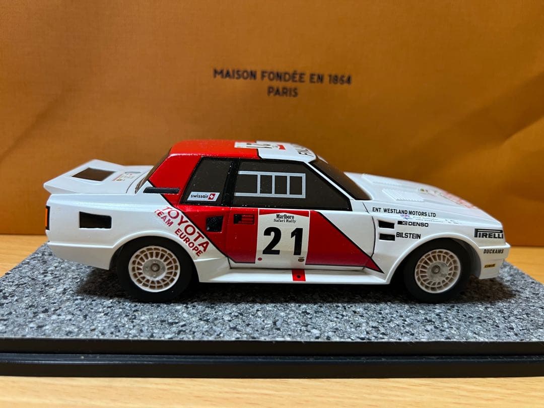 プラモデル　レジンキット　モデラーズ トヨタセリカ完成品 　ポスターパネル　車