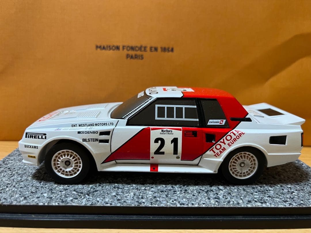 プラモデル　レジンキット　モデラーズ トヨタセリカ完成品 　ポスターパネル　車