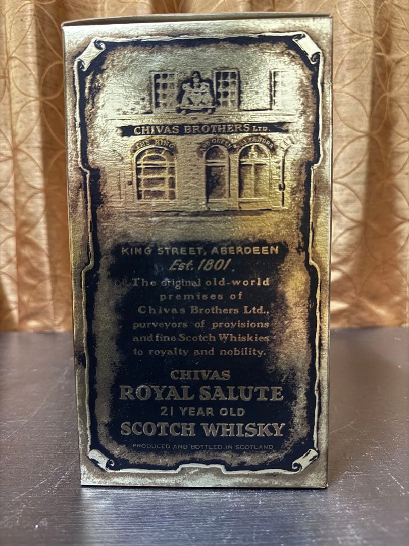 Chivas  Salute 21年スコッチウイスキー