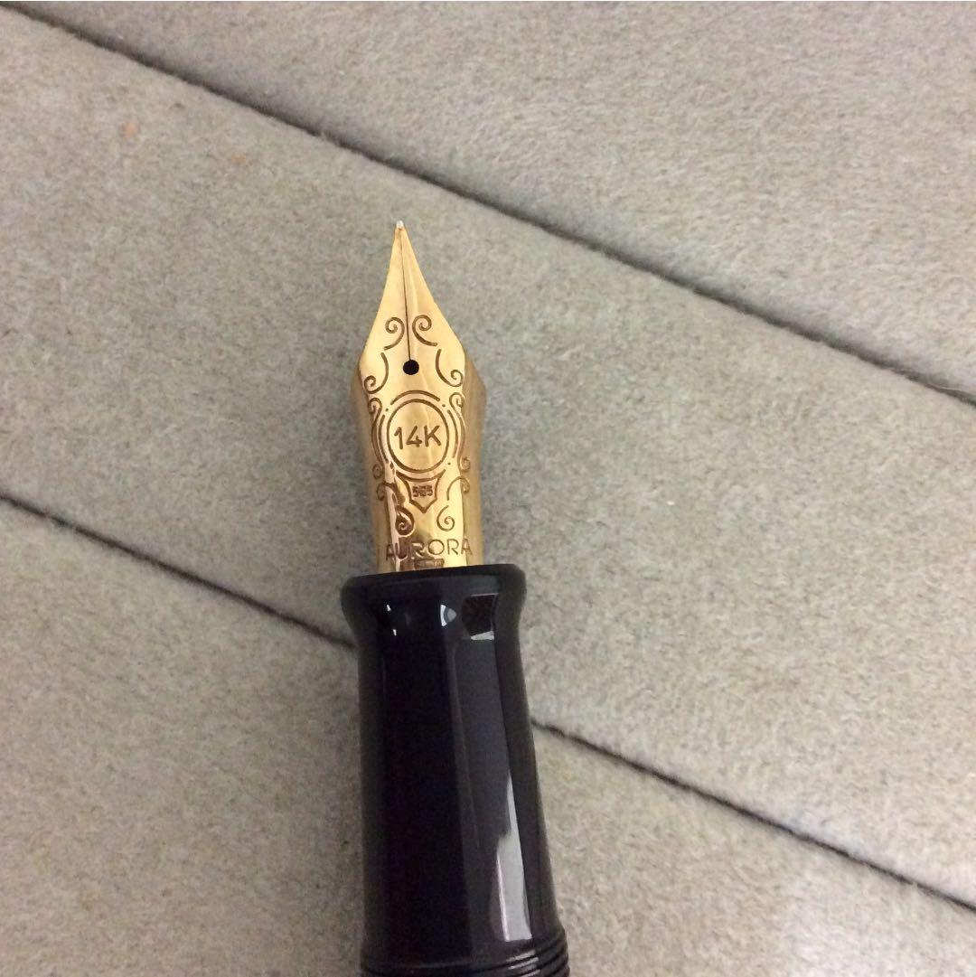アウロラ万年筆オプティマ