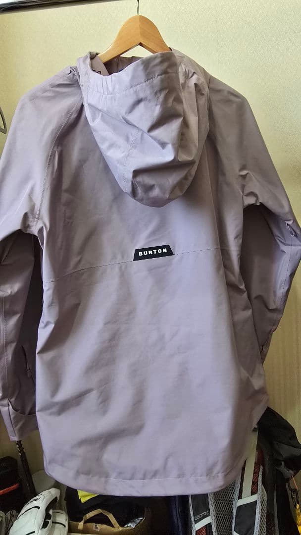 ウィメンズ BURTON ジャケット&ビブパンツ