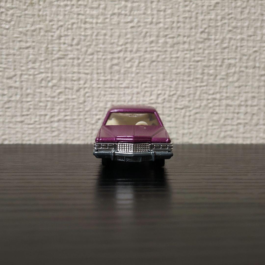 TOMICA　トミカ　キャデラック　フリートウッド メタ紫色　箱付き