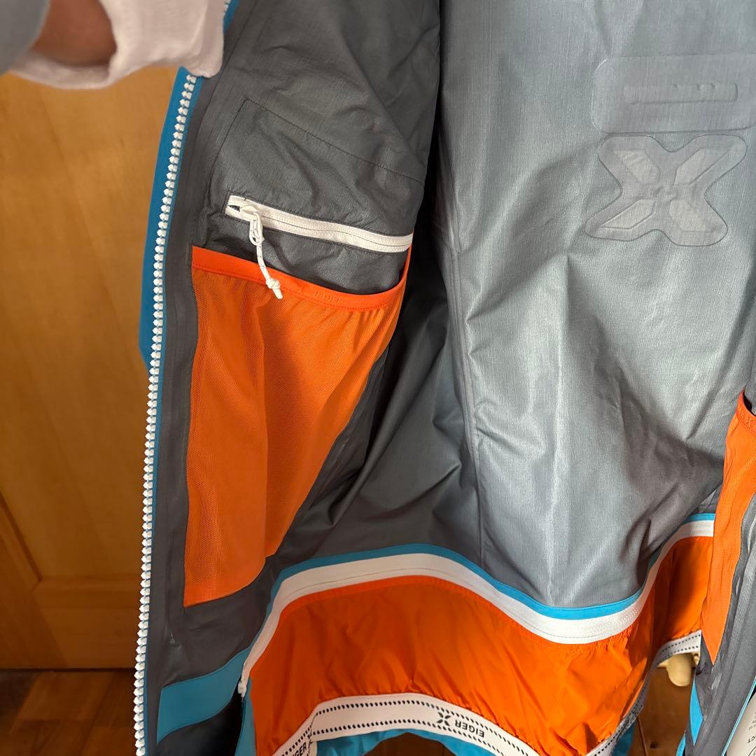 マムート　スキージャケット　Nordwand Pro HS Women S M