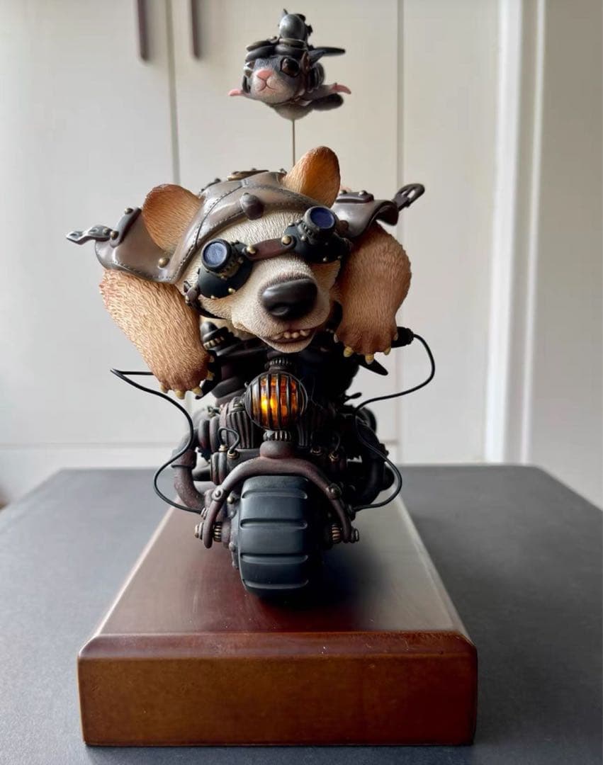 デザイナーズトイ 鎌田光司 シロクマの機関車 トレトイフィギュア