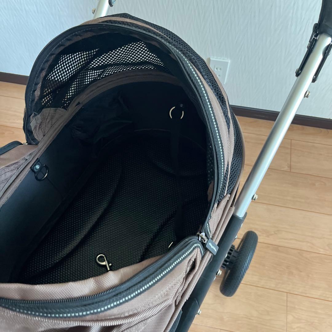 送料込み　エアバキー　犬　ブラウン