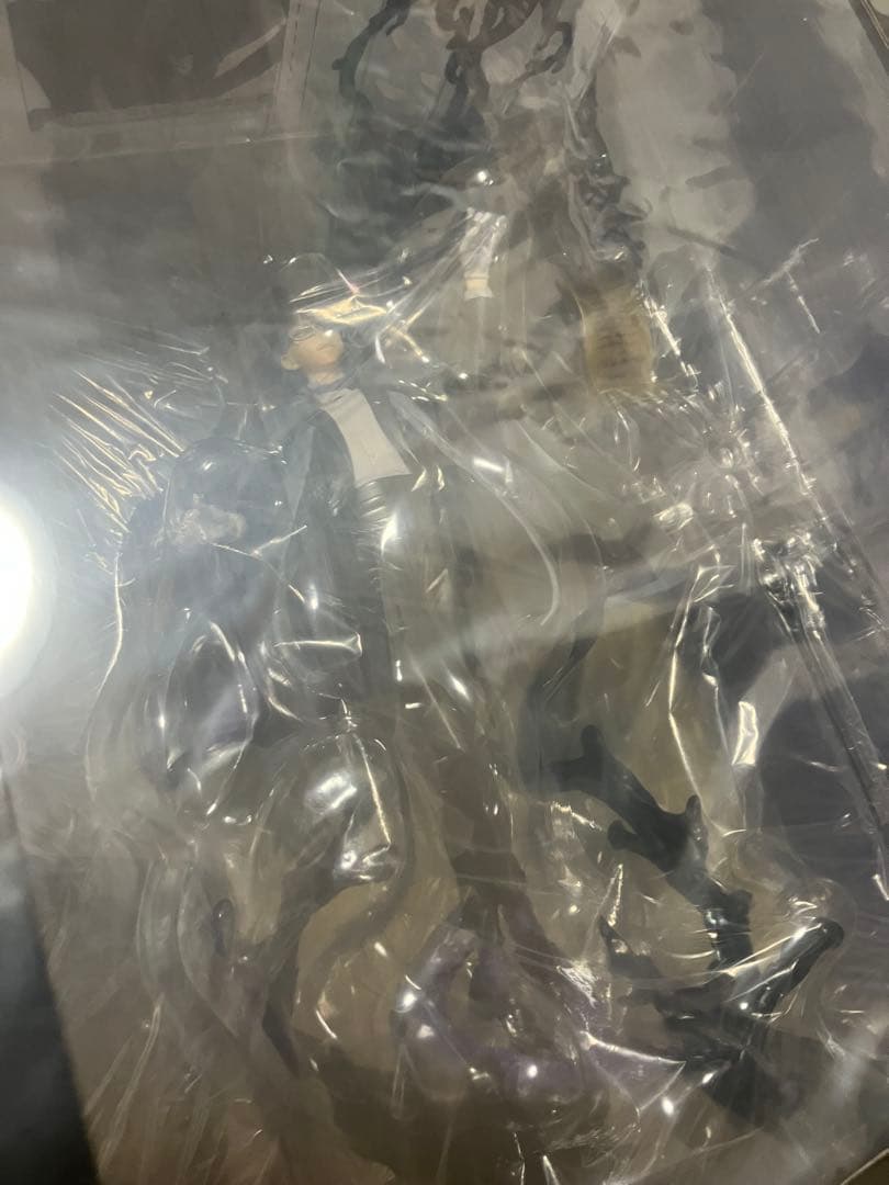 ツイステ アズール 1/8スケールフィギュア【特典付き未開封】