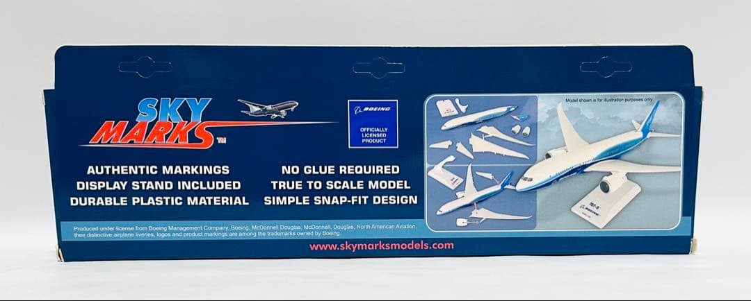 SKYMARKS 1/200 B777-200 Alitaliaアリタリア航空