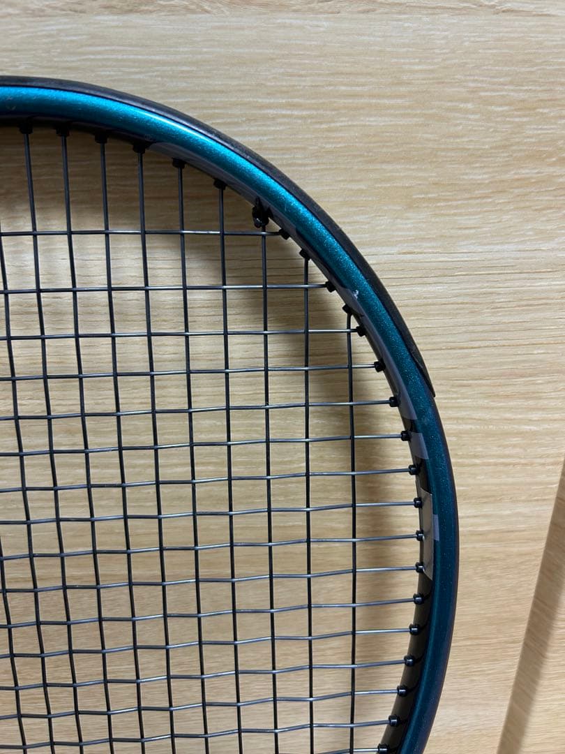 HEAD Gravity PRO 2025 グリップサイズ2