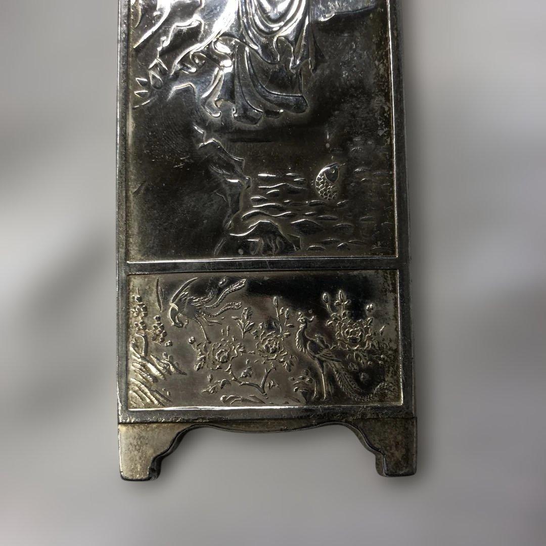 中国、銀足￼ 金属製 女性像 彫刻 装飾品