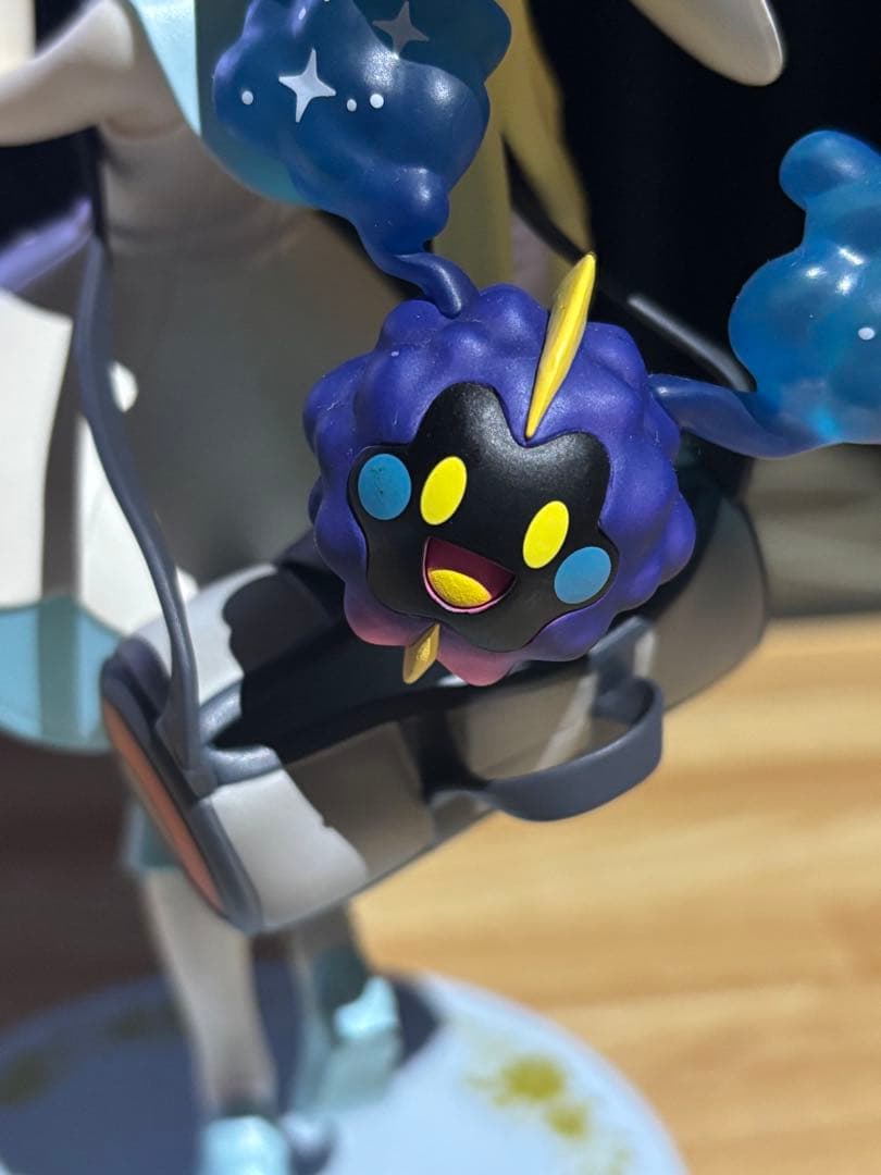 ポケモンセンターオリジナル フィギュア リーリエ＆コスモッグ