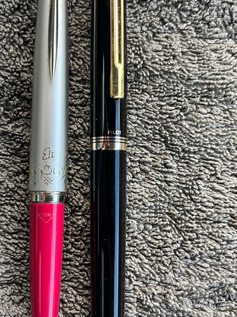 いちのしっぽ PILOTエリート万年筆 ピンク 黒18k14k 585刻印