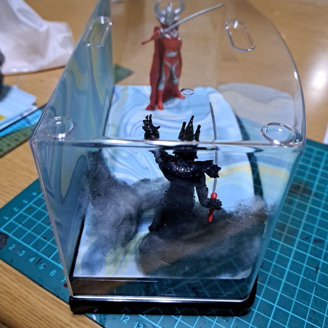 ジオラマ ウルトラの父 対 エンペラ星人