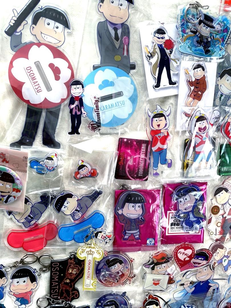 おそ松さん　大量　まとめ売り　アニメ　マンガ