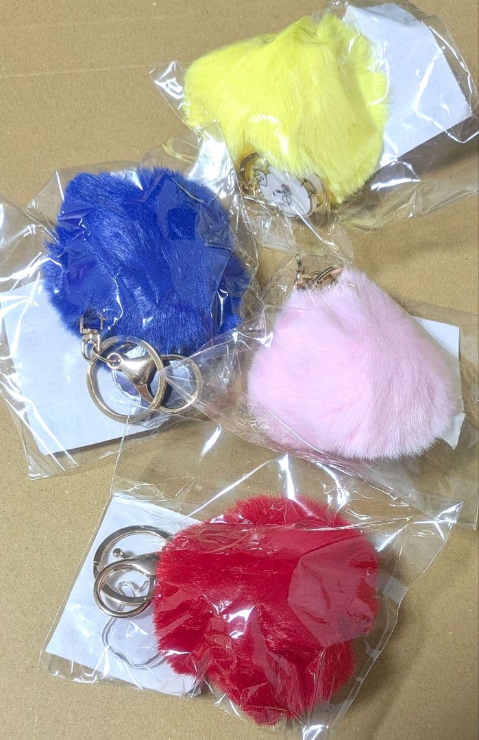 女子研究大学 ポンポンチャーム