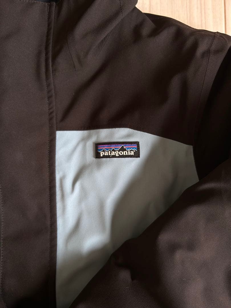 専用　パタゴニア 子ども用スキーウェア ボードウェア　上のみSサイズ