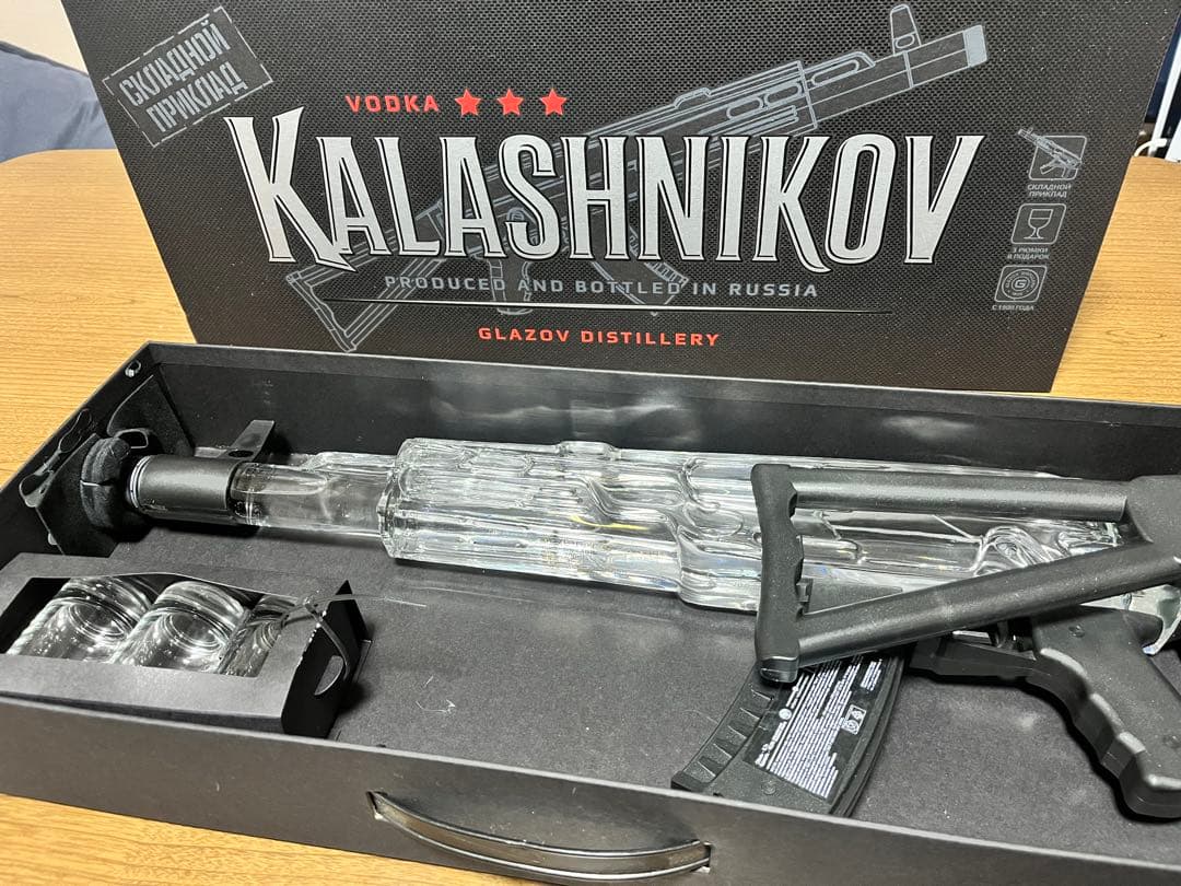 KALASHNIKOV VODKA750mlAK47 カラシニコフウォッカ未開封