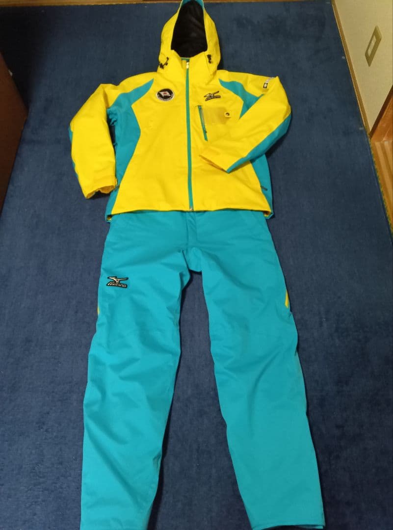 ⭐️最終値下げ⭐️ [超美品] カタログ外 SAJスキーウェア Lサイズ