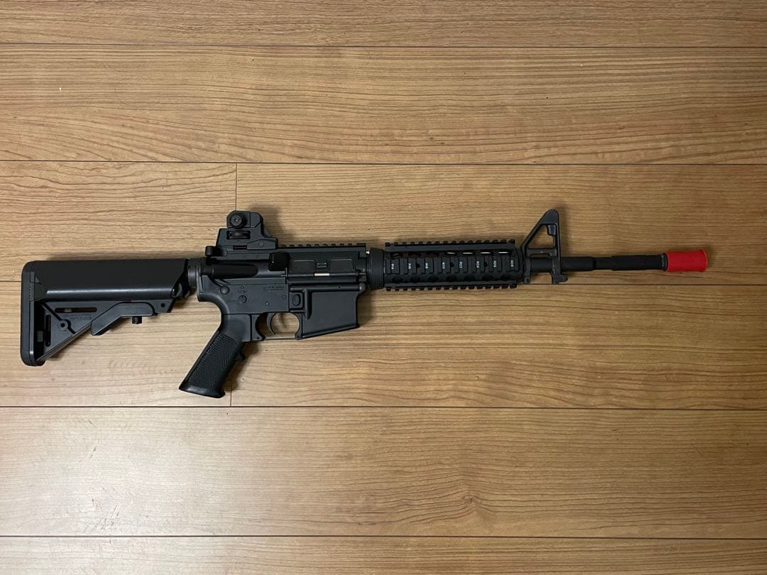 【値下げ中】東京マルイ M4 バッテリー マガジン3つ付き　動作未確認