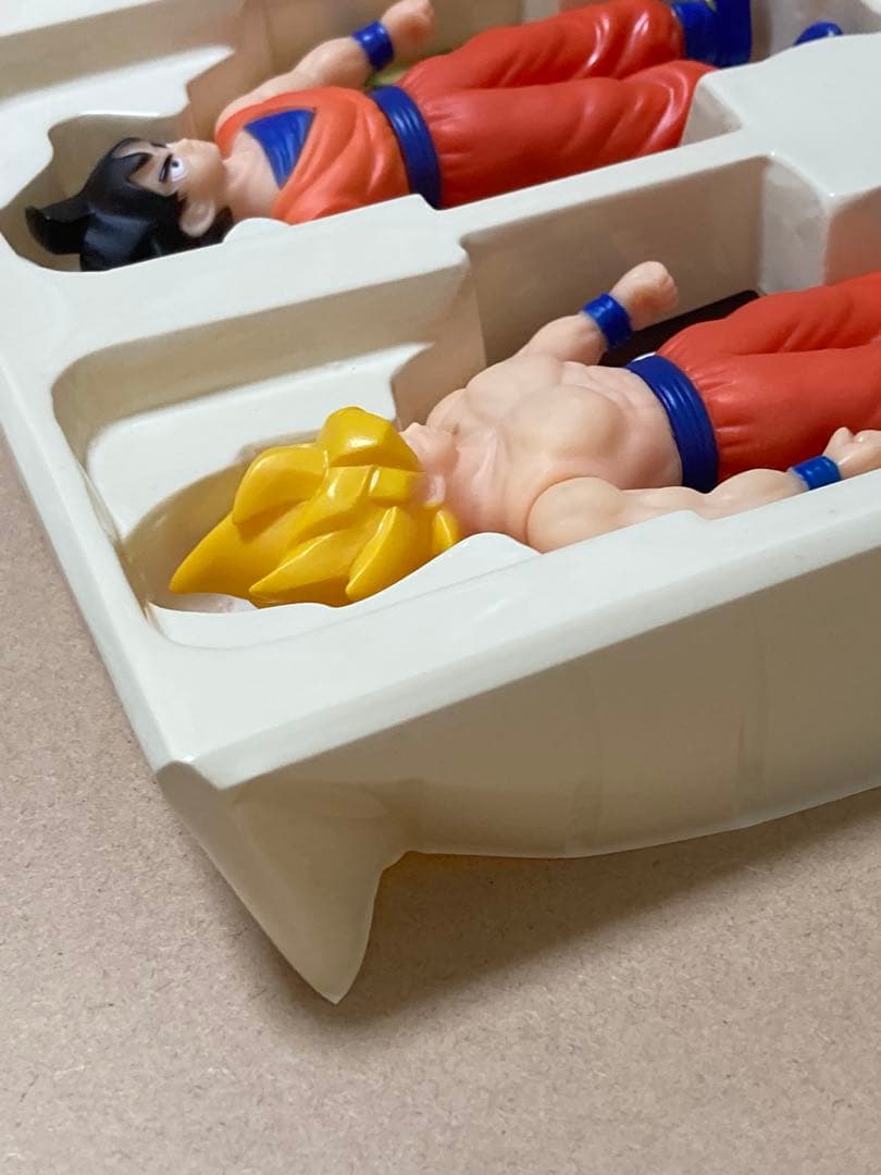 ドラゴンボールZ スーパーヒーローセット　ソフビ　消しゴム　ドラ消し　ロビン