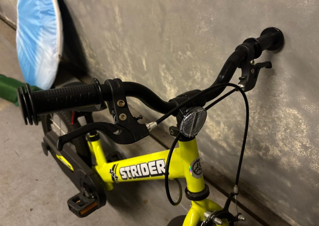 STRIDER 14xキッズバイク イエロー