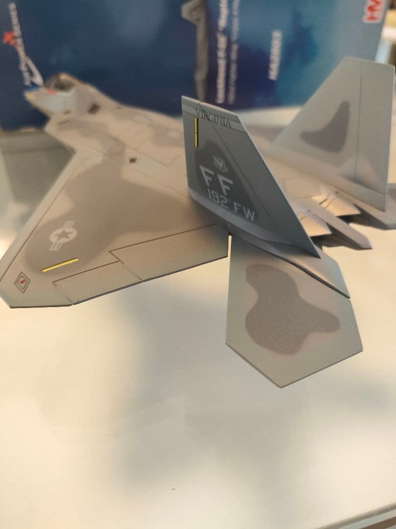 超希少！　HOBBY MASTER 1/72 F-22 ラプター HA2803