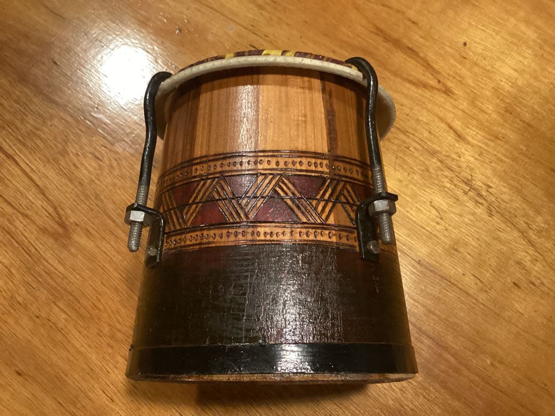 【希少】Lua Rasta 工房製 クイーカ ／バイーア製 彫刻入り