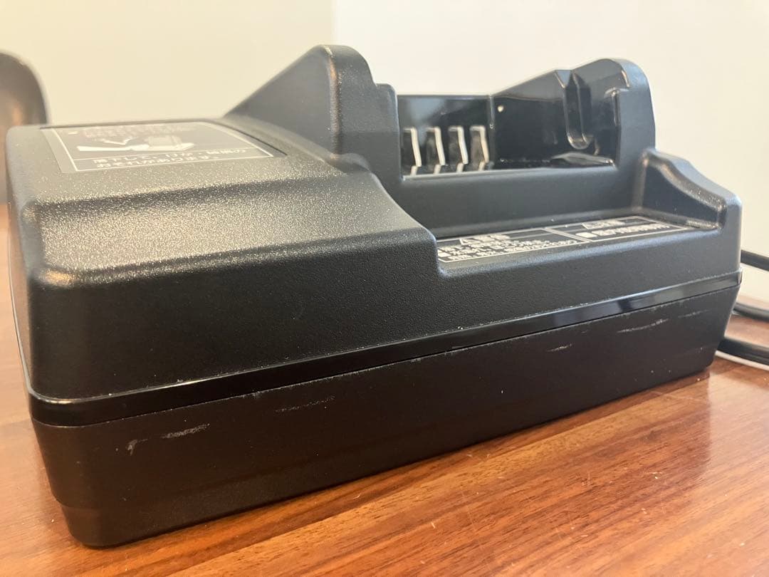 Panasonic バッテリー充電器　NKJ073Z 最終値下げしました