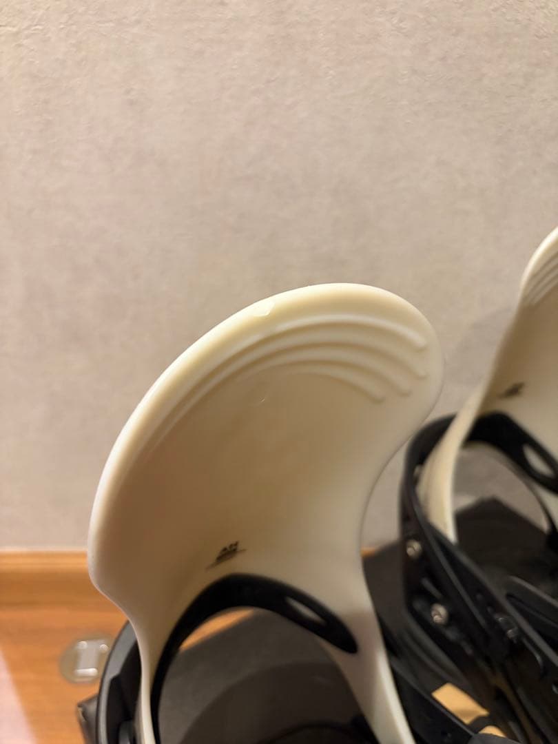 FLUX AH フラックス　Mサイズ　24-25モデル