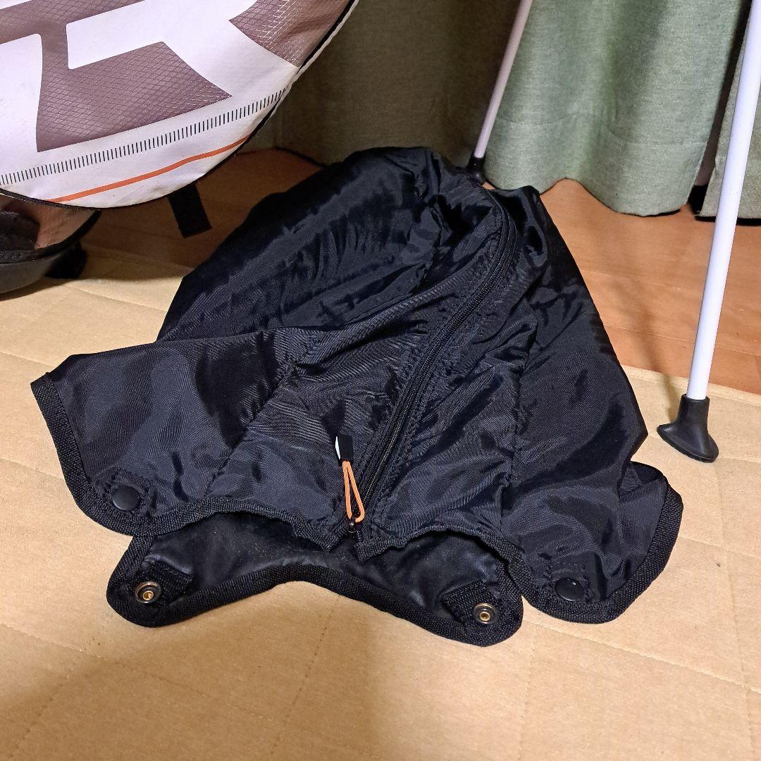 TaylorMade スタンド付きゴルフバッグ.フード付き.9.5インチ。