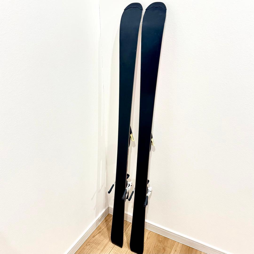 【美品】　ATOMIC performer 130cm スキー板　キッズ