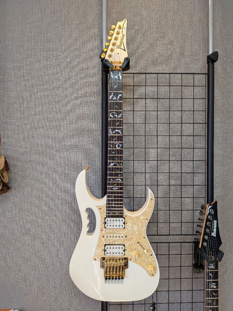 ギター Ibanez JEM7 Steve Vai