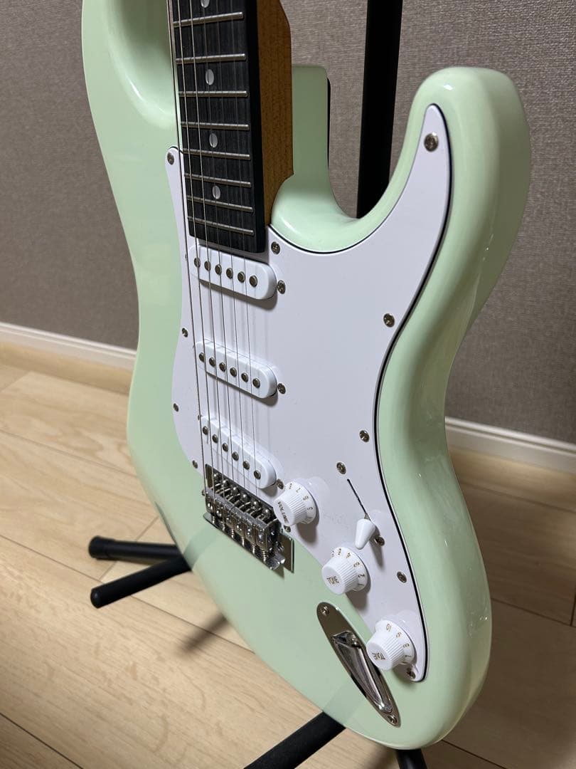 BUSKER'S バスカーズ　エレキギター ストラト　ミントグリーン
