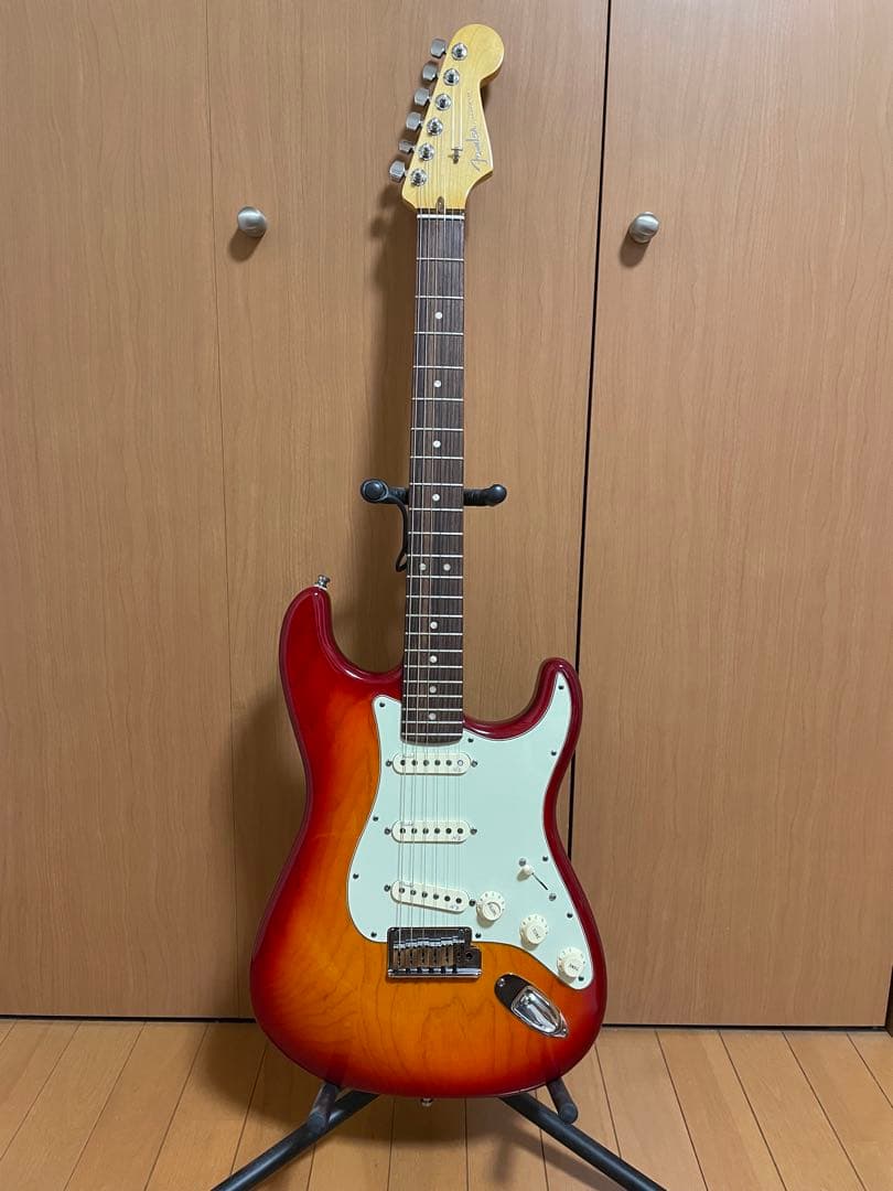 FENDER USA アメリカンデラックスストラトキャスター