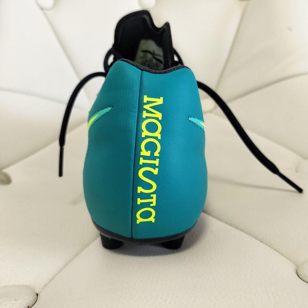 未使用 サッカー スパイク ナイキ Nike MAGISTA マジスタ