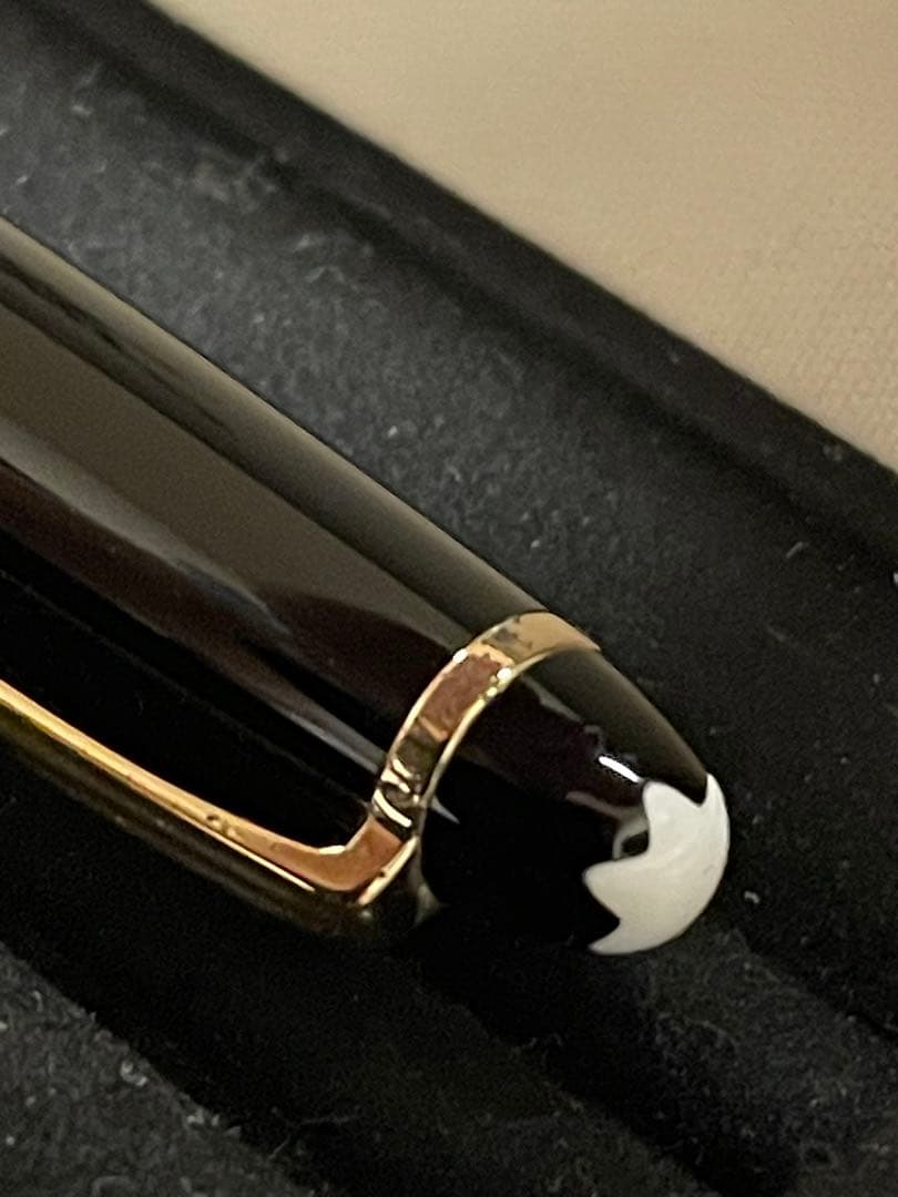 ぽ*こ様 ◾️モンブラン144万年筆◾️マイスターシュテュック クラシック◾️コ