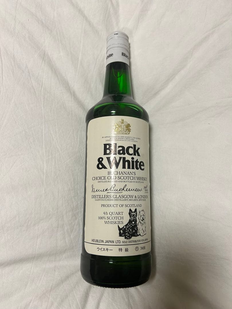 ウイスキー Black & White