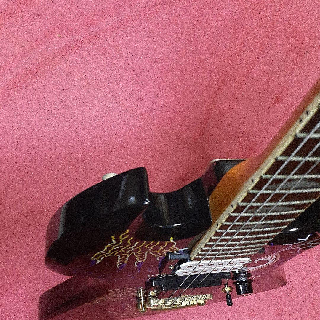 【良・美・レア品】謎の手・ペイント。hideモデル。MGモッキンバードギター。